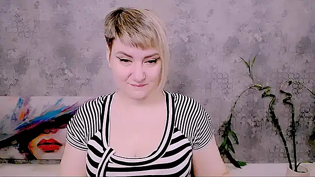 Snapshot of Djullia chatting on April 11, 2026, 5:12 am Djullia online show from April 11, 2026, 5:12 am