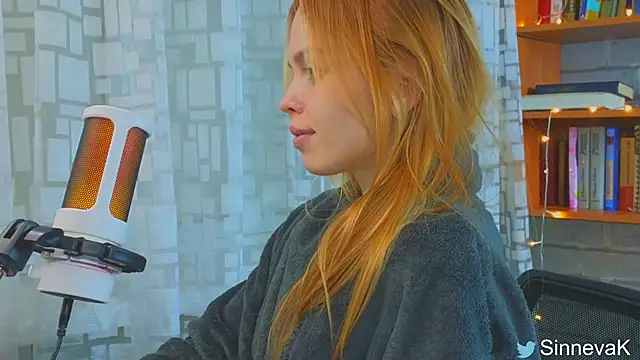 sinteas online show from March 15, 2025, 3:59 pm