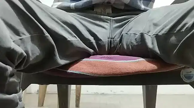 manan28 online show from December 8, 2024, 1:03 pm