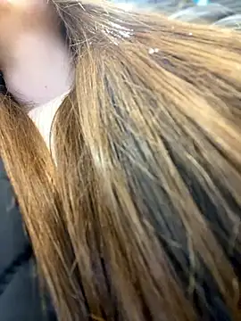 KrisMagnoly online show from December 2, 2024, 4:09 pm