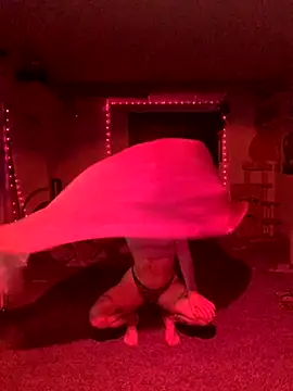 777Jade online show from November 14, 2025, 2:43 am