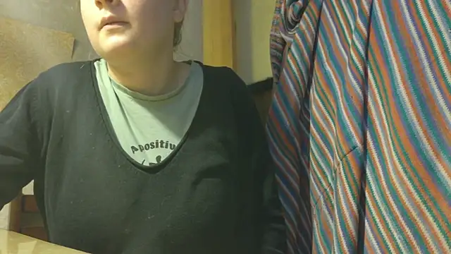 Snapshot of FrumCake chatting on March 10, 2026, 1:27 pm FrumCake online show from March 10, 2026, 1:27 pm