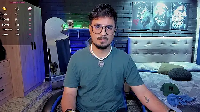 DaviidEvans  online show from June 26, 2026, 1:59 pm