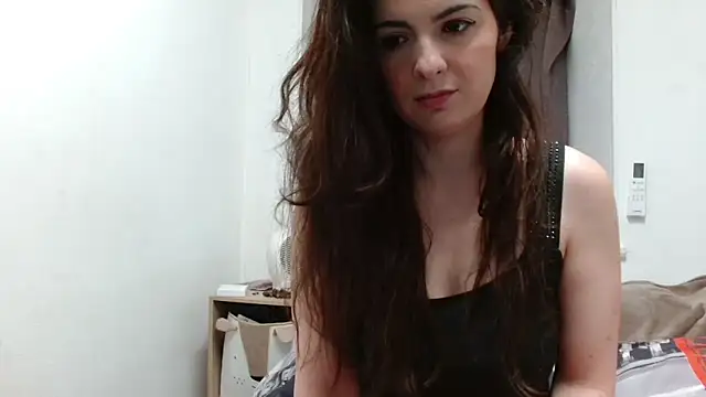 desirmiss1 online show from February 2, 2026, 7:51 am