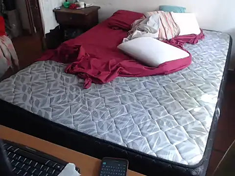 deftoolceles online show from October 16, 2025, 2:07 pm