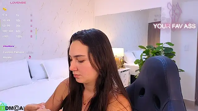 ava blue online show from October 3, 2025, 7:55 pm