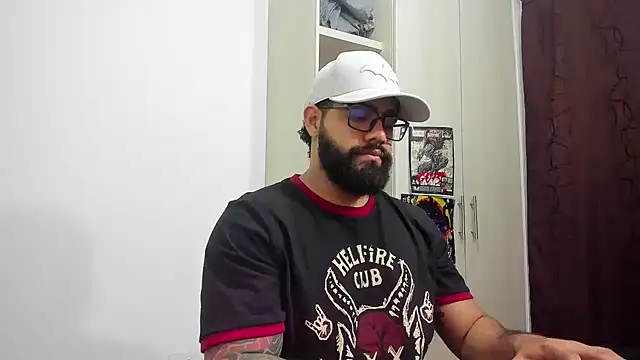  Coddygold  online show from May 17, 2026, 11:23 pm