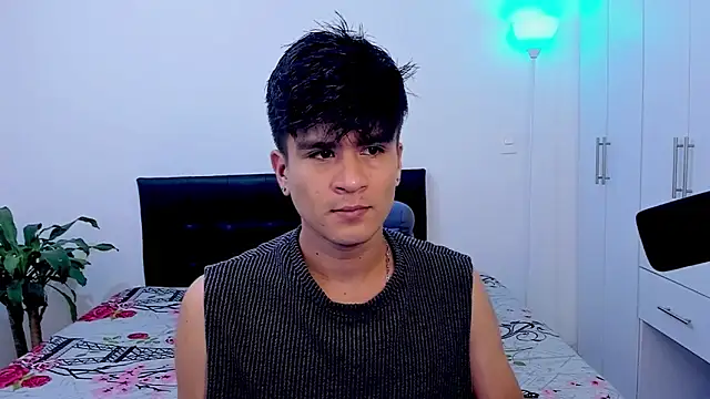 Eiden allenx online show from February 10, 2025, 1:03 am