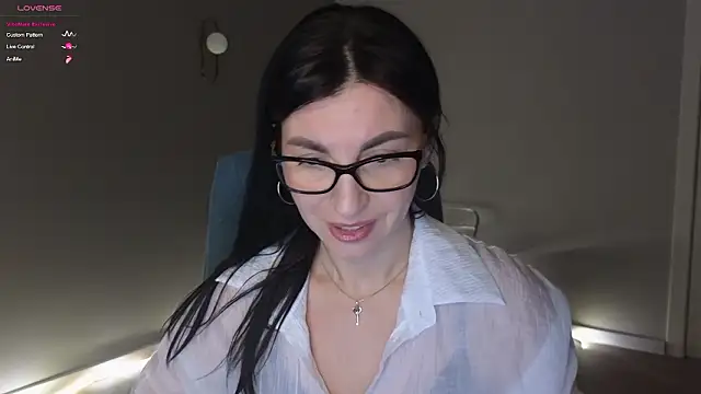 Mary love16 online show from March 24, 2026, 7:24 am