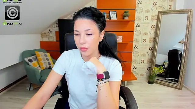 EmillyTaylor online show from February 5, 2025, 4:27 am