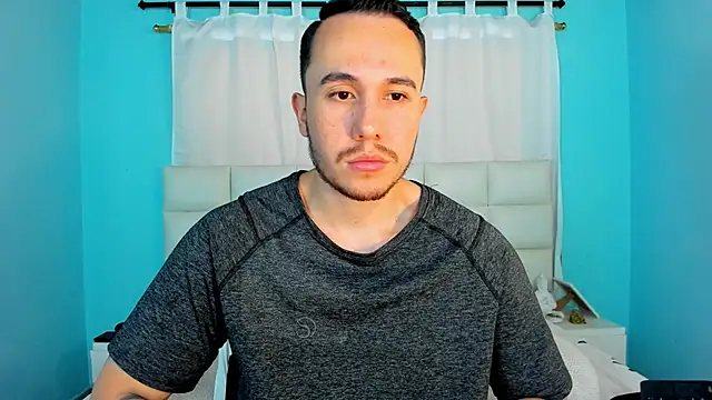 juan  jimenez online show from November 16, 2025, 7:41 pm