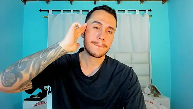 juan  jimenez online show from November 19, 2025, 12:43 am