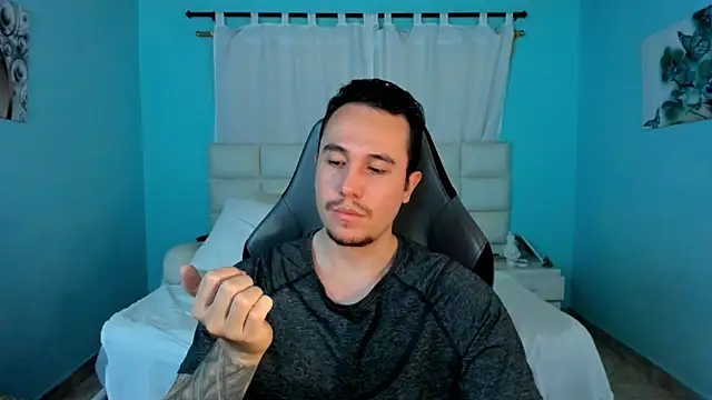 juan  jimenez online show from March 23, 2026, 10:03 pm