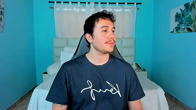 juan  jimenez online show from June 4, 2026, 5:52 pm