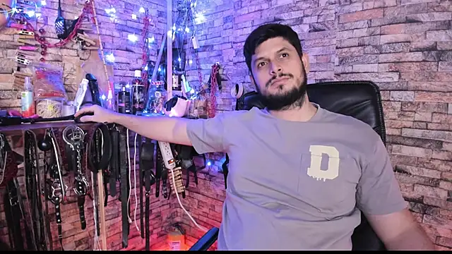 Liltildeman moon online show from April 9, 2026, 6:19 am