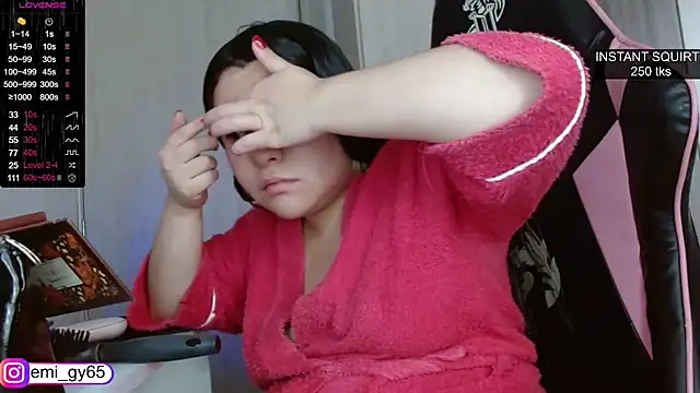 emilyn grey1 online show from April 10, 2026, 4:01 pm