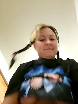 ImpressYouDaily online show from February 24, 2026, 1:09 pm