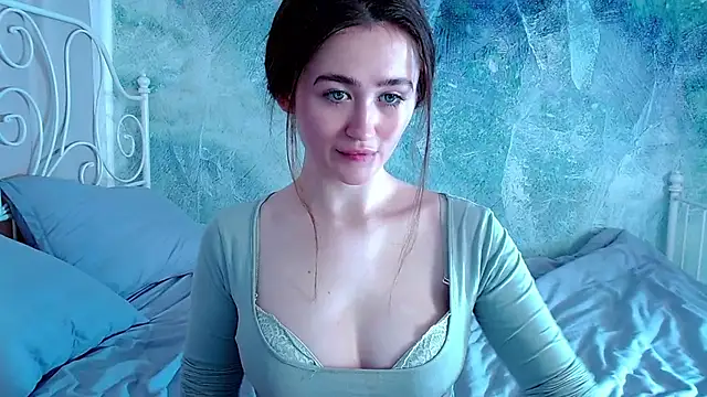 millllina online show from March 18, 2026, 9:45 am