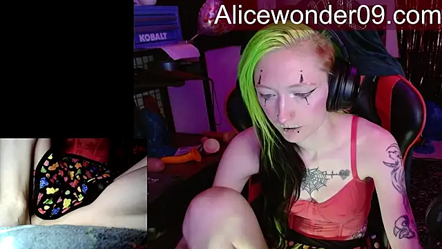 alicewonder09 online show from March 15, 2026, 3:23 am