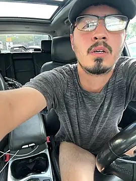 Bbyboyivan online show from November 1, 2025, 8:33 pm