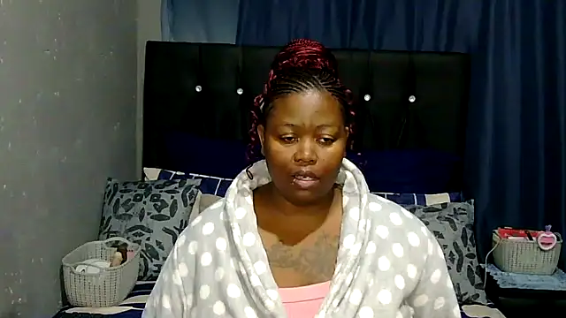 caramelbooty69 online show from May 15, 2026, 1:12 am