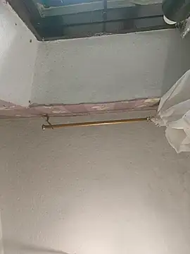 Kristi Ricky online show from October 10, 2025, 12:37 pm