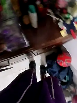 Snapshot of FinnedShopping chatting on February 11, 2026, 9:09 pm FinnedShopping online show from February 11, 2026, 9:09 pm