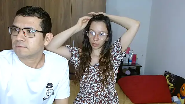 Isaandysex2428 online show from July 8, 2026, 1:54 am