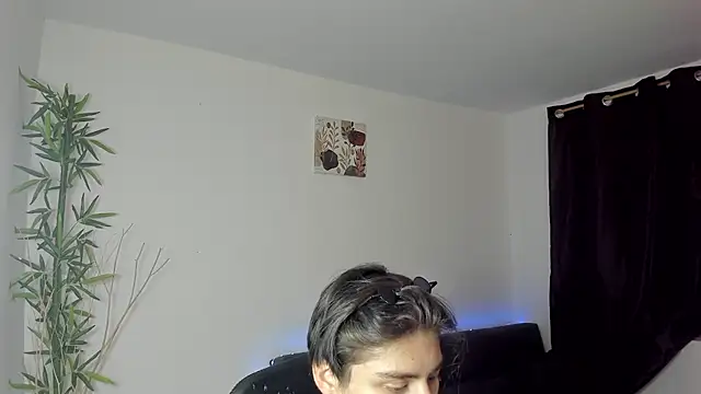 Giordano Russo online show from December 27, 2024, 1:53 am