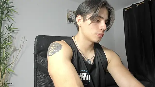 Giordano Russo online show from January 3, 2025, 4:44 am