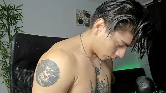 Giordano Russo online show from January 29, 2025, 1:38 pm