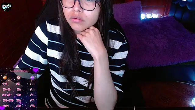 MidoriQuiinn online show from March 10, 2026, 2:22 pm