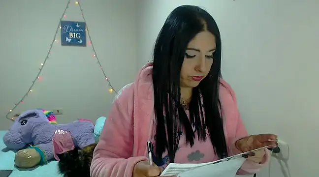 sahtlove1 online show from December 10, 2024, 2:59 am