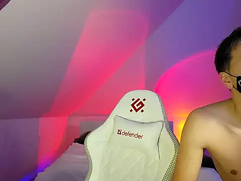 -Yummybabes- online show from December 3, 2024, 4:39 pm