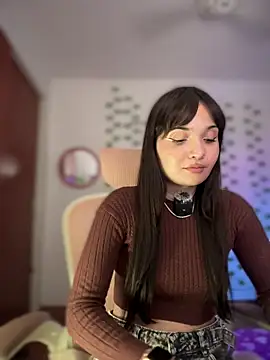 LunaXuan online show from October 26, 2025, 3:34 am