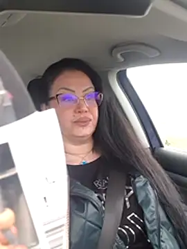 x  KHALEESI  x online show from February 13, 2026, 8:32 am