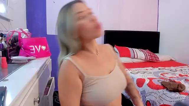 Byanca Winklar online show from September 13, 2025, 4:18 pm