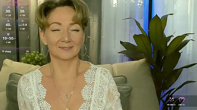 Snapshot of AkexandraFix chatting on February 28, 2025, 12:52 pm AkexandraFix online show from February 28, 2025, 12:52 pm