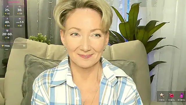 Snapshot of AkexandraFix chatting on October 10, 2025, 12:59 pm AkexandraFix online show from October 10, 2025, 12:59 pm