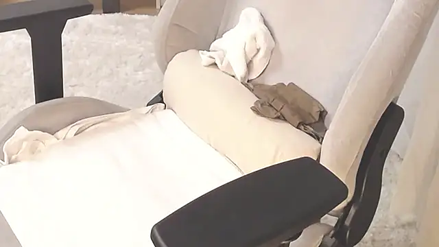 ms Hot milf online show from February 28, 2026, 4:13 am