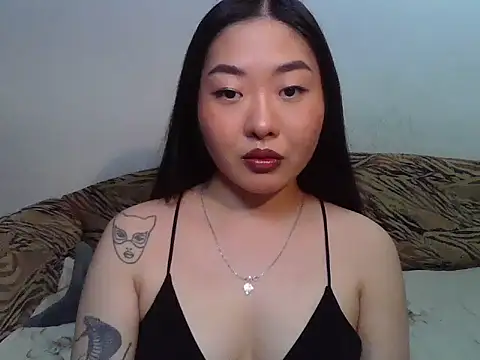 Aleksa Blackdream online show from May 12, 2026, 6:05 pm
