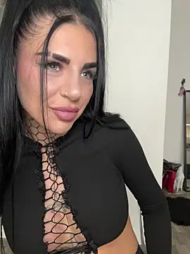 LexiCoco online show from April 28, 2026, 3:50 pm