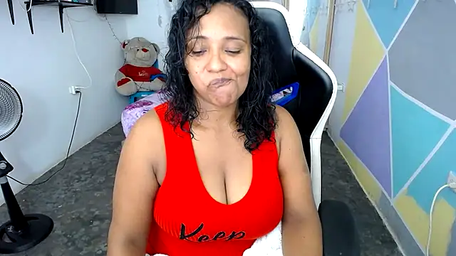 marysol83 online show from January 8, 2025, 1:42 am