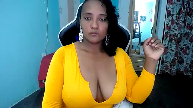 marysol83 online show from October 5, 2025, 1:37 am