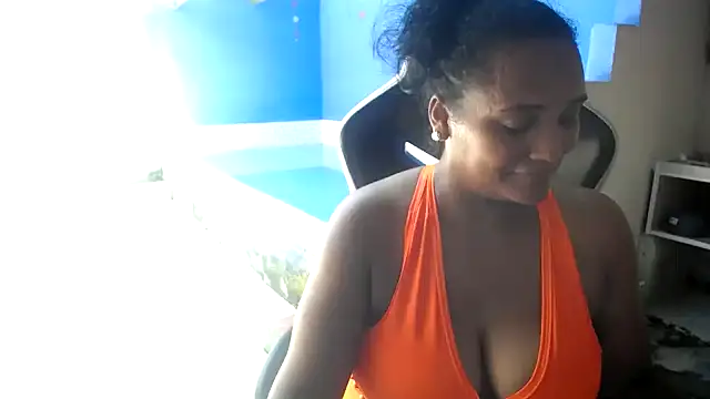 marysol83 online show from February 8, 2026, 5:49 pm