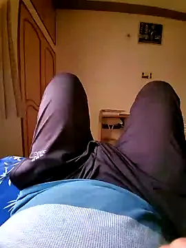 Snapshot of vansh1802 chatting on January 31, 2025, 8:22 am vansh1802 online show from January 31, 2025, 8:22 am