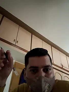 Snapshot of vansh1802 chatting on March 1, 2025, 6:35 am vansh1802 online show from March 1, 2025, 6:35 am