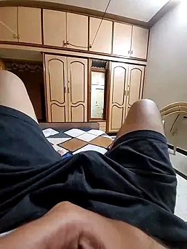 Snapshot of vansh1802 chatting on September 16, 2025, 3:35 pm vansh1802 online show from September 16, 2025, 3:35 pm