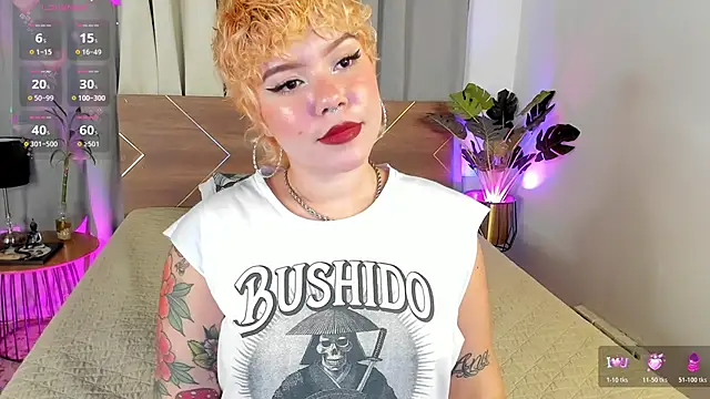 Amy art online show from January 14, 2026, 7:52 pm