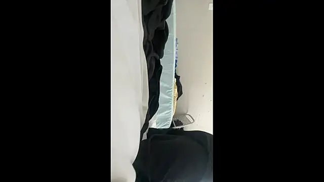 HoneyDripHer online show from November 13, 2025, 4:39 pm